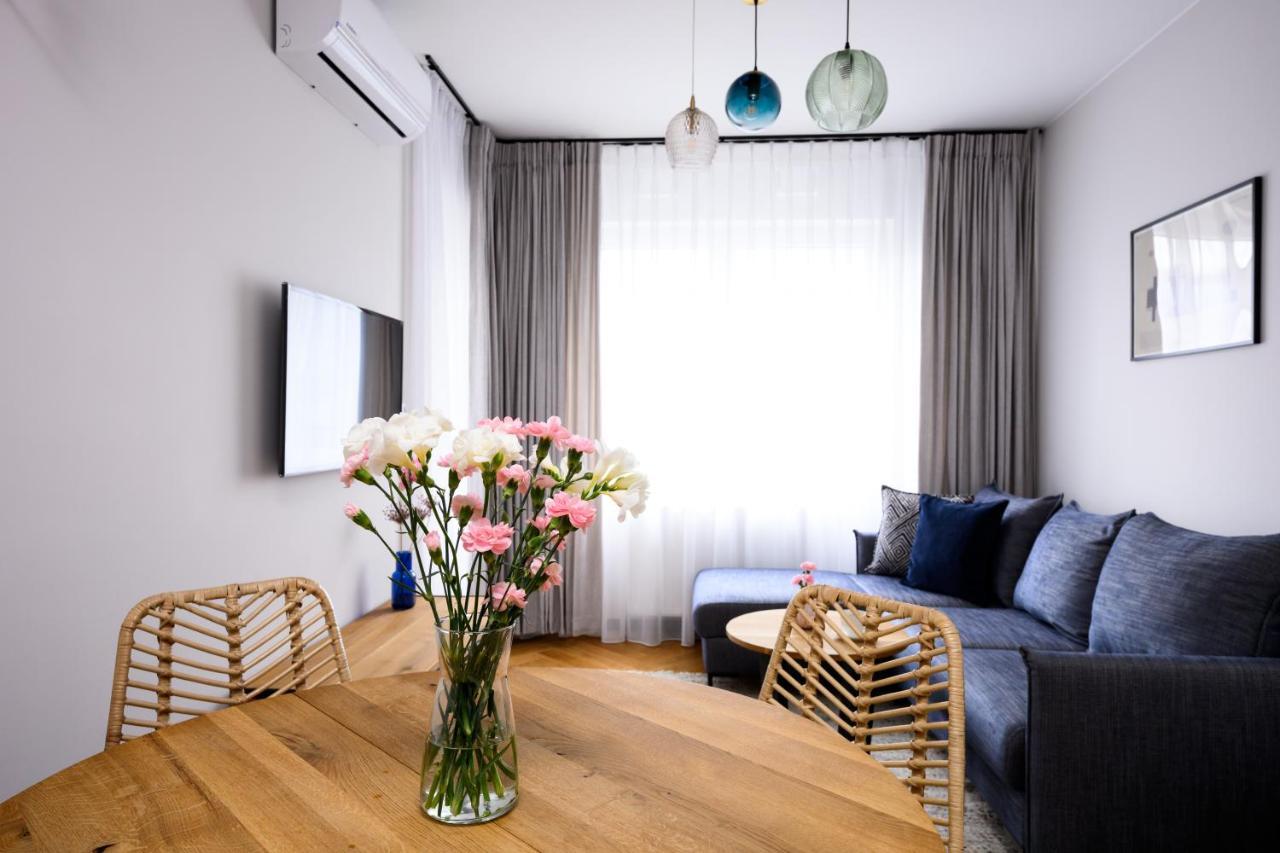 Native Apartments Barska 69 Krakow Exterior photo